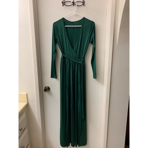 Emerald green maxi wrap dress 💚 - Picture 1 of 2